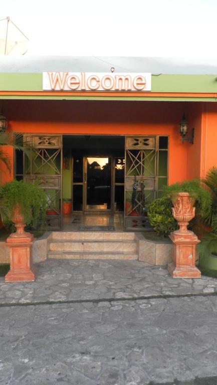 La Maison Hotel Port-au-Prince Bagian luar foto